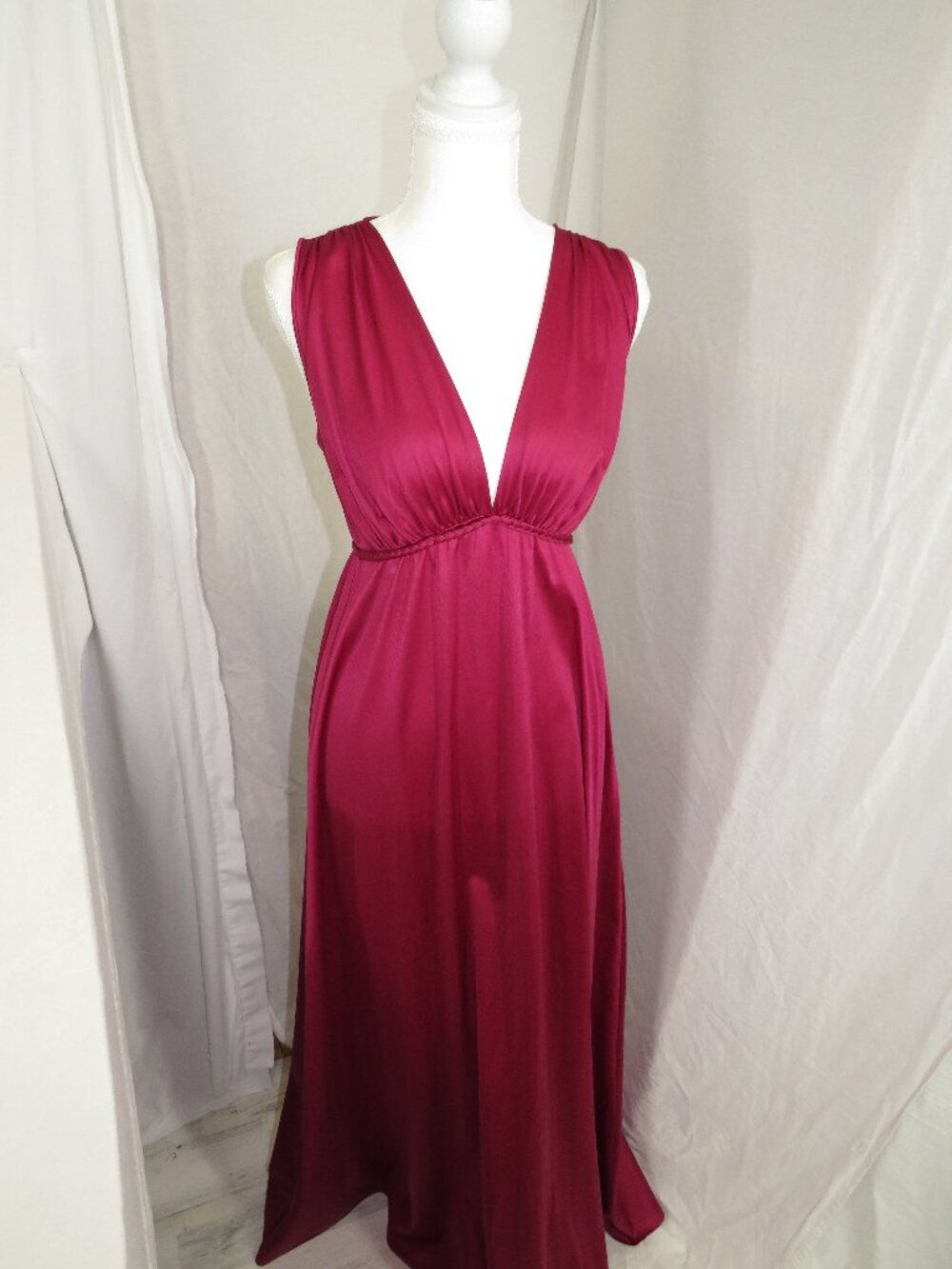 Vintage Vanity Fair Magenta Nylon Nightgown Slip Dress – Size 34 -56" long